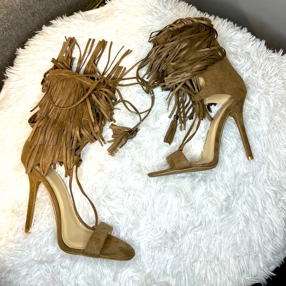 Sexy Wild Diva Fringe And Lace Up Heeled Sandals Size 7 1/2 - Picture 3 of 17